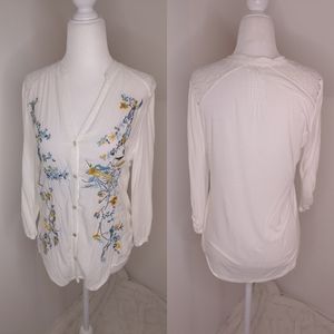 Anthro Tiny button down embroidered top size M
